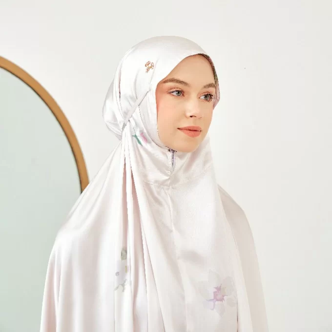 Zarviza Series - Rose Water